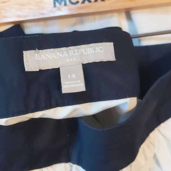 Banana republic striped skirt - Picture 2 of 2